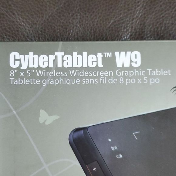 Adesso cybertablet W9 8x5 wireless wide-screen graphic tablet - Picture 2 of 7